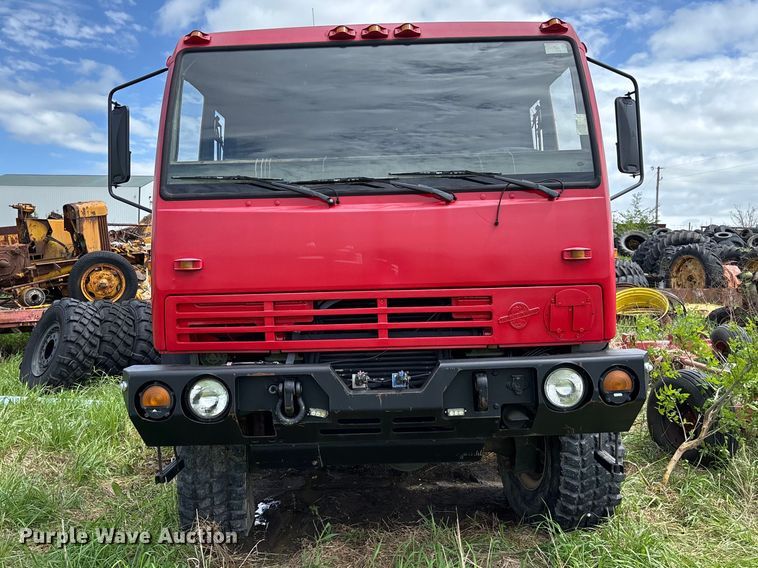 image for item FC5627 1998 Stewart & Stevenson M-1090 brush fire truck