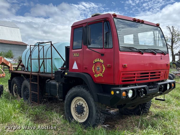 image for item FC5627 1998 Stewart & Stevenson M-1090 brush fire truck
