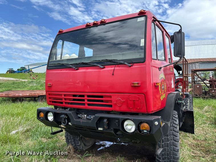 image for item FC5627 1998 Stewart & Stevenson M-1090 brush fire truck