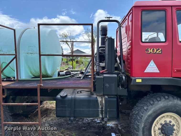 image for item FC5627 1998 Stewart & Stevenson M-1090 brush fire truck