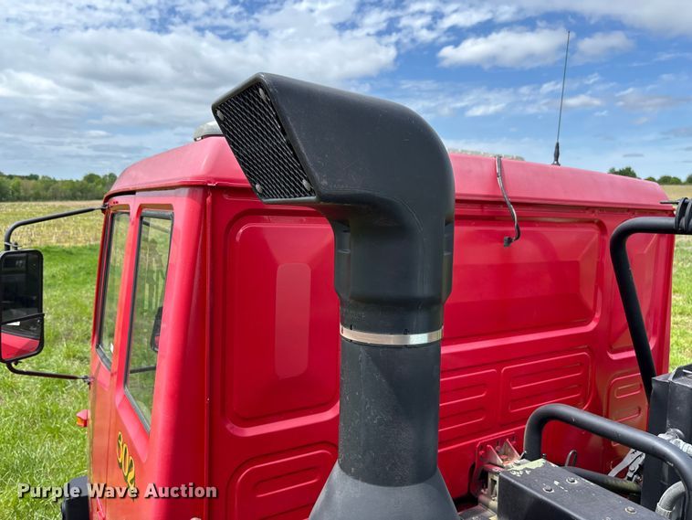 image for item FC5627 1998 Stewart & Stevenson M-1090 brush fire truck
