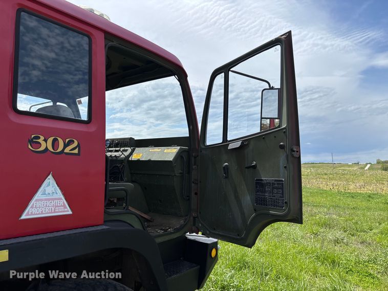 image for item FC5627 1998 Stewart & Stevenson M-1090 brush fire truck