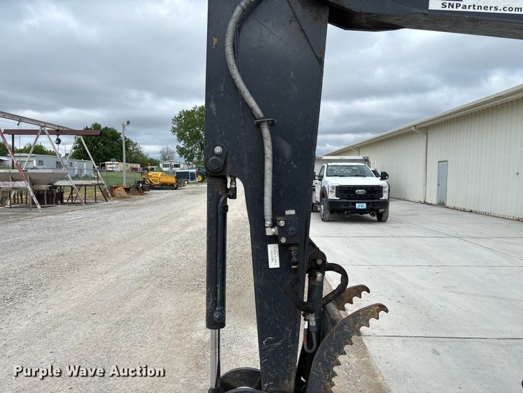 image for item FC5629 2021 John Deere 35G mini excavator