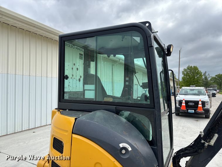 image for item FC5629 2021 John Deere 35G mini excavator
