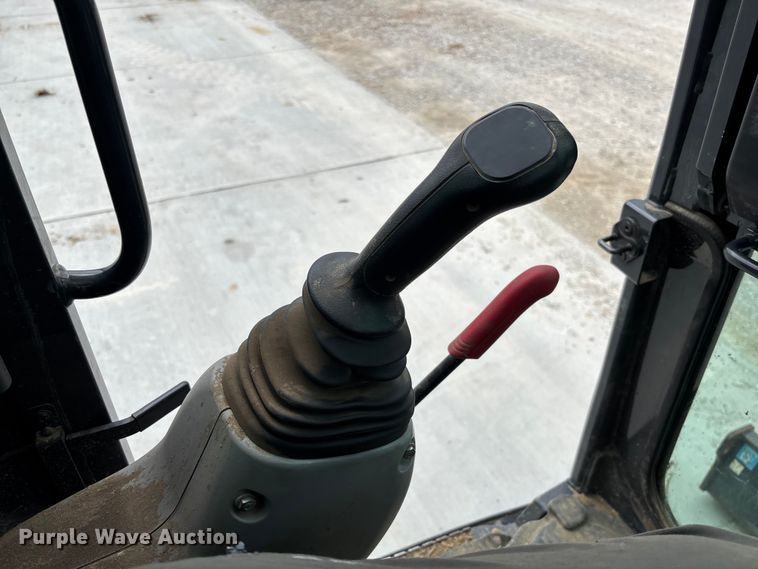 image for item FC5629 2021 John Deere 35G mini excavator