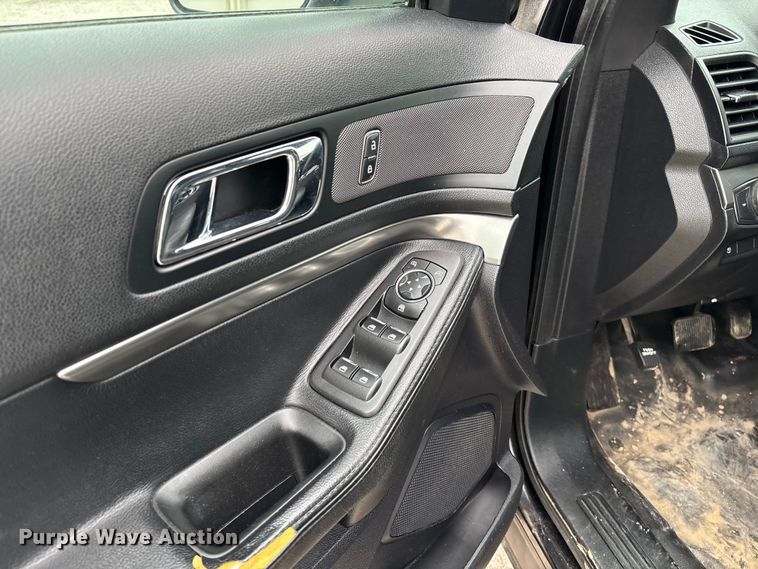 image for item FC5631 2019 Ford Explorer Police Interceptor SUV