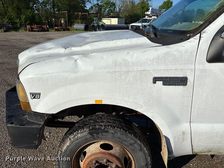 image for item FG0257 1999 Ford F450 Super Duty bucket truck