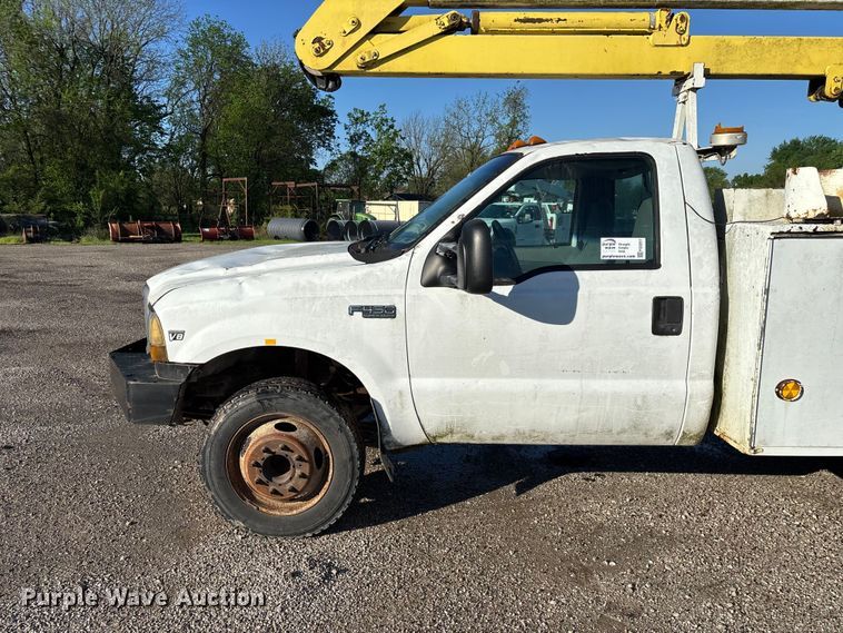image for item FG0257 1999 Ford F450 Super Duty bucket truck