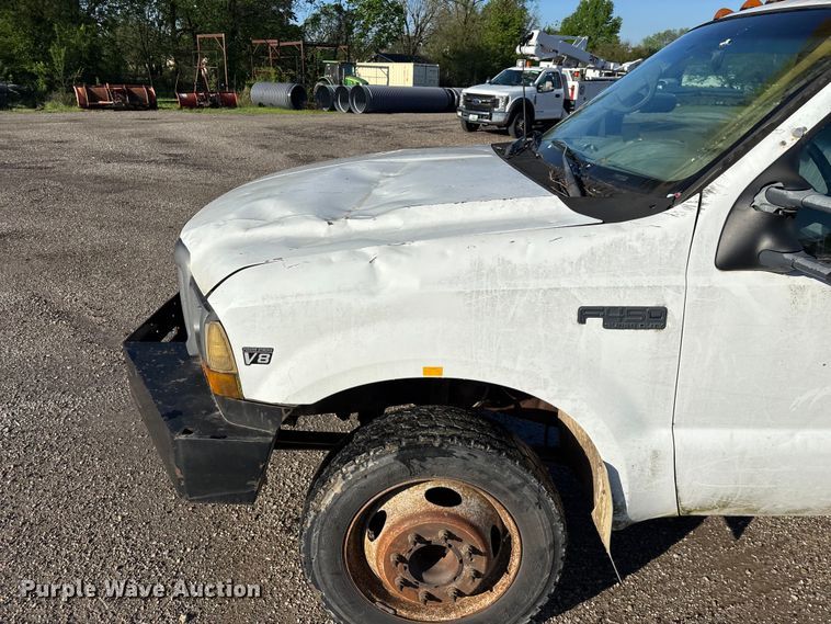 image for item FG0257 1999 Ford F450 Super Duty bucket truck