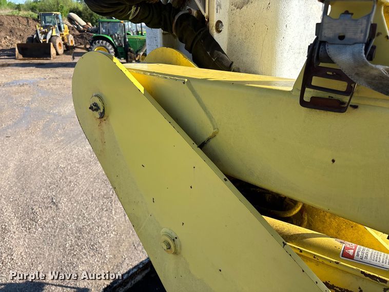 image for item FG0257 1999 Ford F450 Super Duty bucket truck