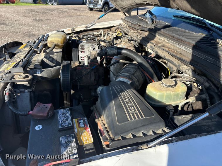 image for item FG0257 1999 Ford F450 Super Duty bucket truck