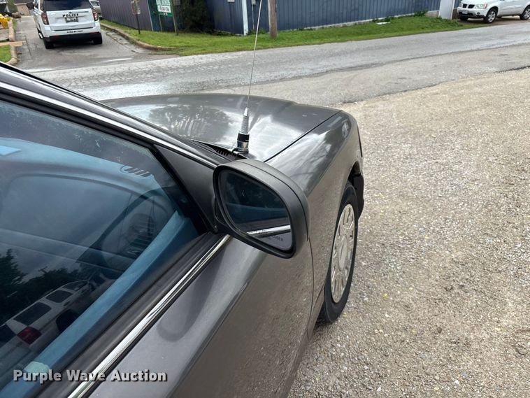 image for item FG0261 2005 Ford Crown Victoria Police Interceptor 