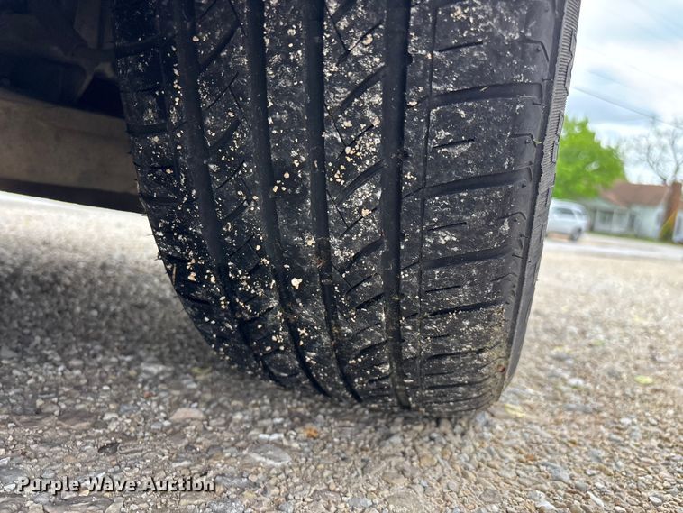 image for item FG0261 2005 Ford Crown Victoria Police Interceptor 