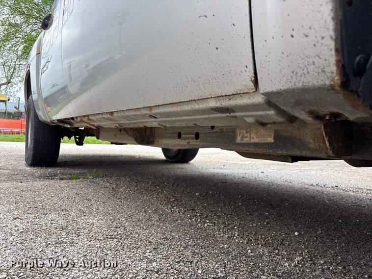 image for item FG0262 2009 Chevrolet Silverado 1500 Crew Cab pickup truck