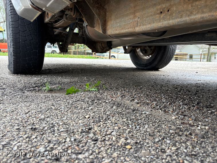 image for item FG0262 2009 Chevrolet Silverado 1500 Crew Cab pickup truck