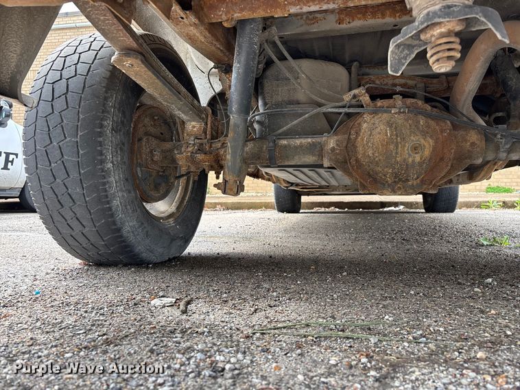 image for item FG0262 2009 Chevrolet Silverado 1500 Crew Cab pickup truck