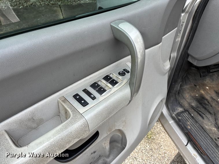 image for item FG0262 2009 Chevrolet Silverado 1500 Crew Cab pickup truck