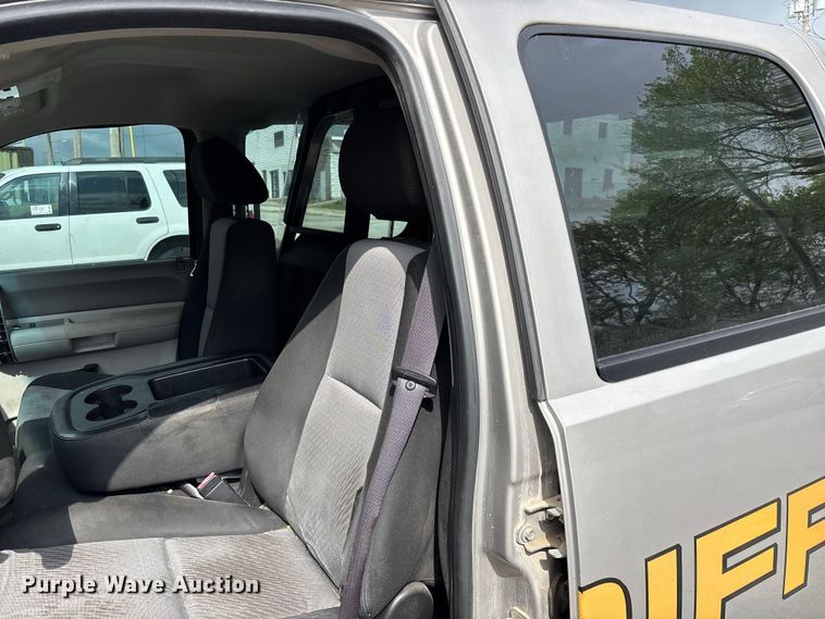 image for item FG0262 2009 Chevrolet Silverado 1500 Crew Cab pickup truck