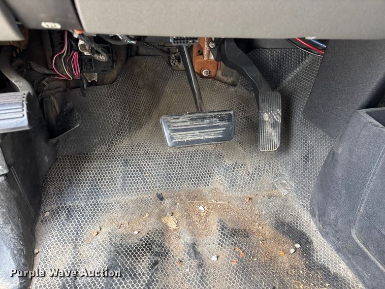 image for item FG0262 2009 Chevrolet Silverado 1500 Crew Cab pickup truck