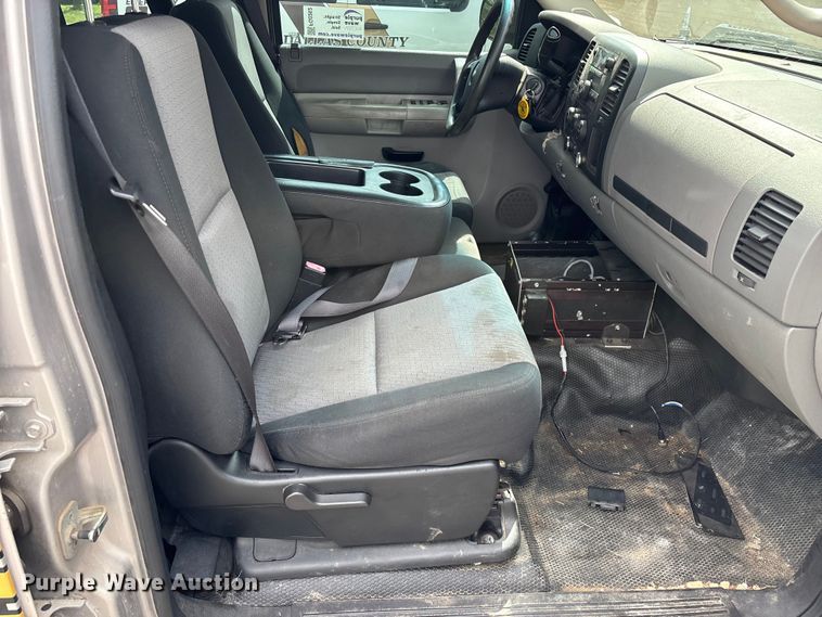 image for item FG0262 2009 Chevrolet Silverado 1500 Crew Cab pickup truck