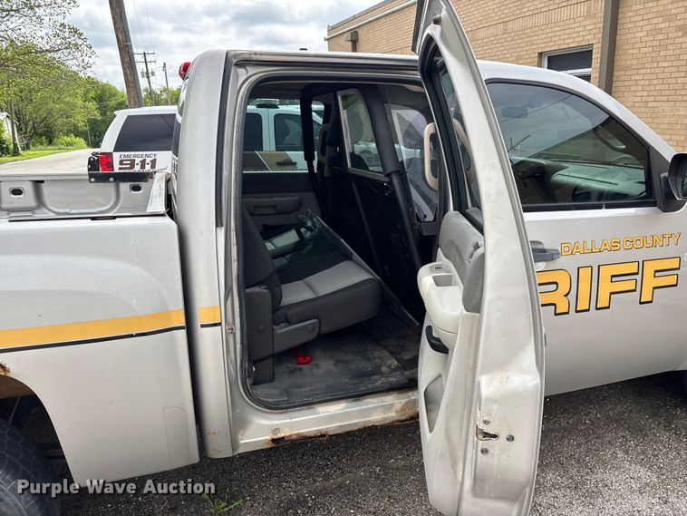 image for item FG0262 2009 Chevrolet Silverado 1500 Crew Cab pickup truck