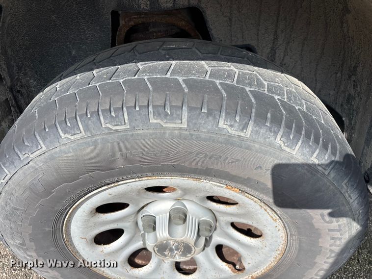 image for item FG0262 2009 Chevrolet Silverado 1500 Crew Cab pickup truck