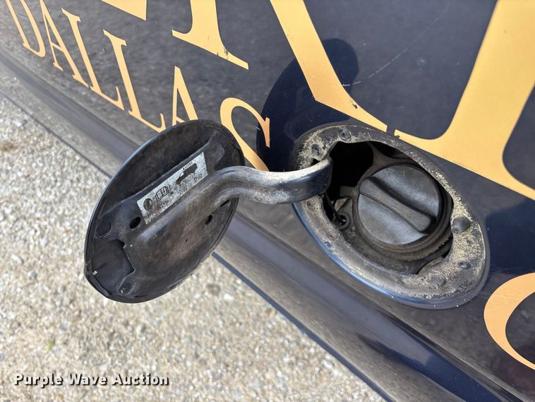 image for item FG0263 2003 Ford E150 van