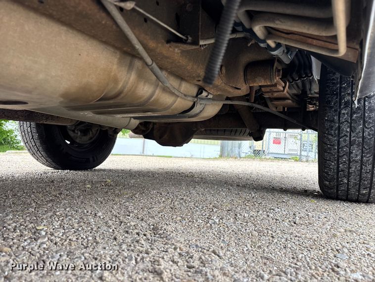 image for item FG0263 2003 Ford E150 van