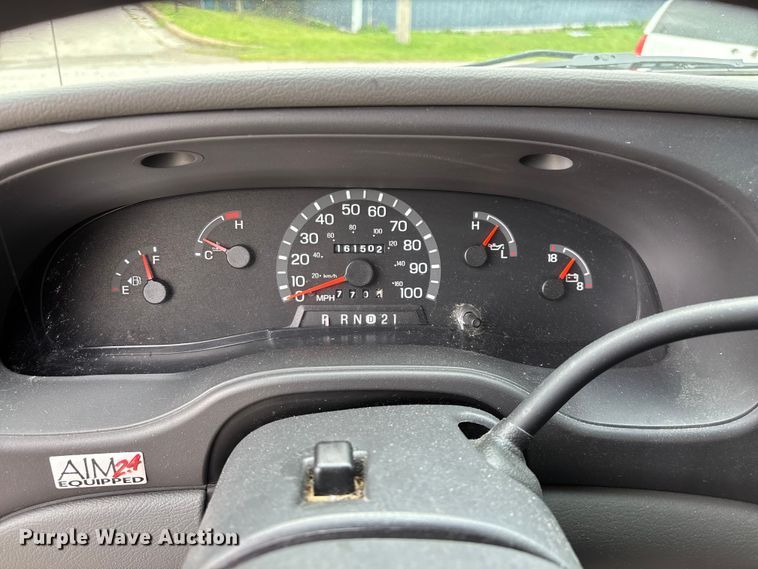 image for item FG0263 2003 Ford E150 van