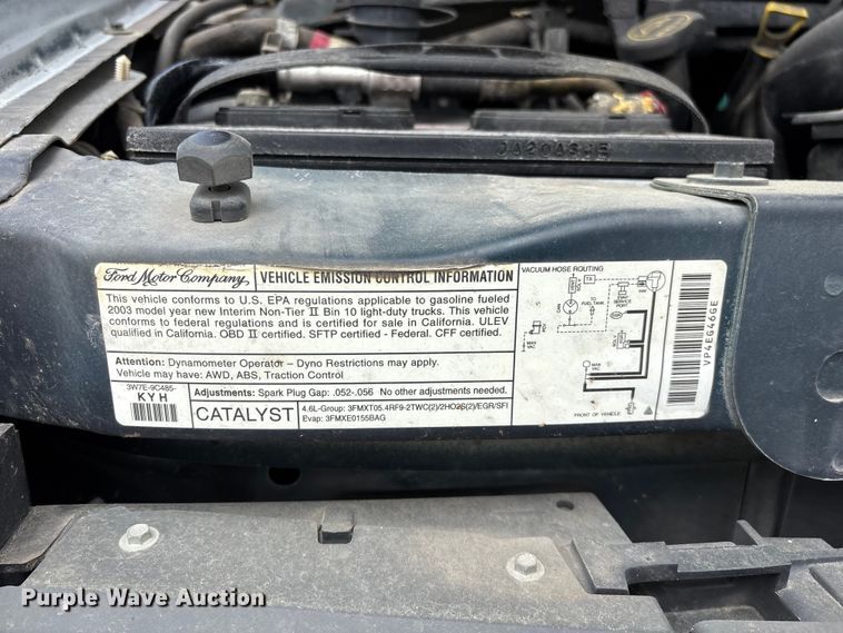 image for item FG0263 2003 Ford E150 van