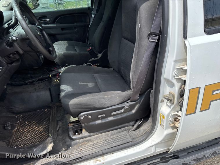 image for item FG0264 2013 Chevrolet Tahoe Police SUV