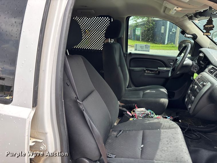 image for item FG0264 2013 Chevrolet Tahoe Police SUV