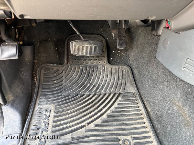 image for item FG0266 2005 Ford Explorer SUV