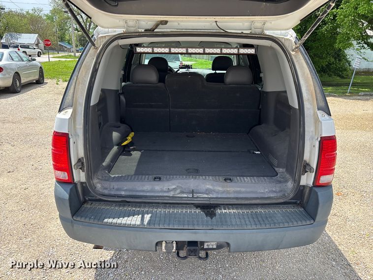 image for item FG0266 2005 Ford Explorer SUV