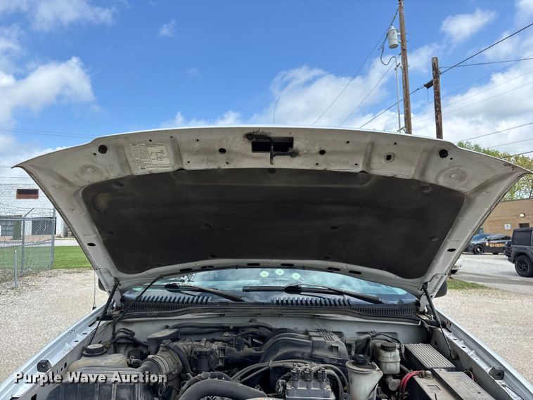 image for item FG0266 2005 Ford Explorer SUV