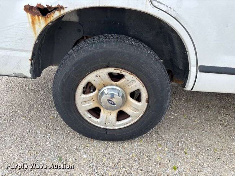 image for item FG0266 2005 Ford Explorer SUV