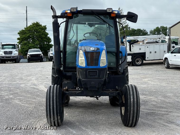 image for item FG0306 2008 New Holland T6020 tractor