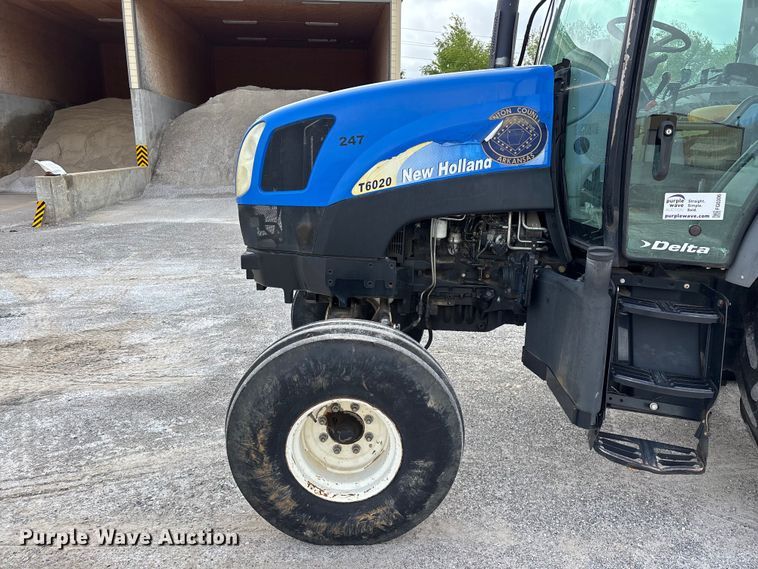 image for item FG0306 2008 New Holland T6020 tractor