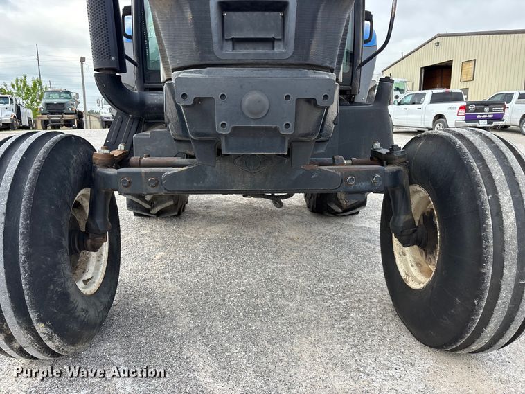 image for item FG0306 2008 New Holland T6020 tractor