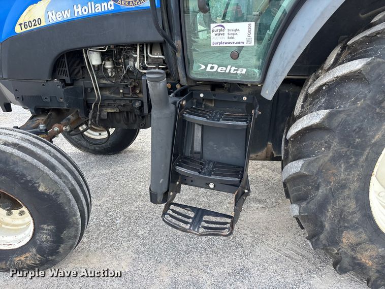 image for item FG0306 2008 New Holland T6020 tractor