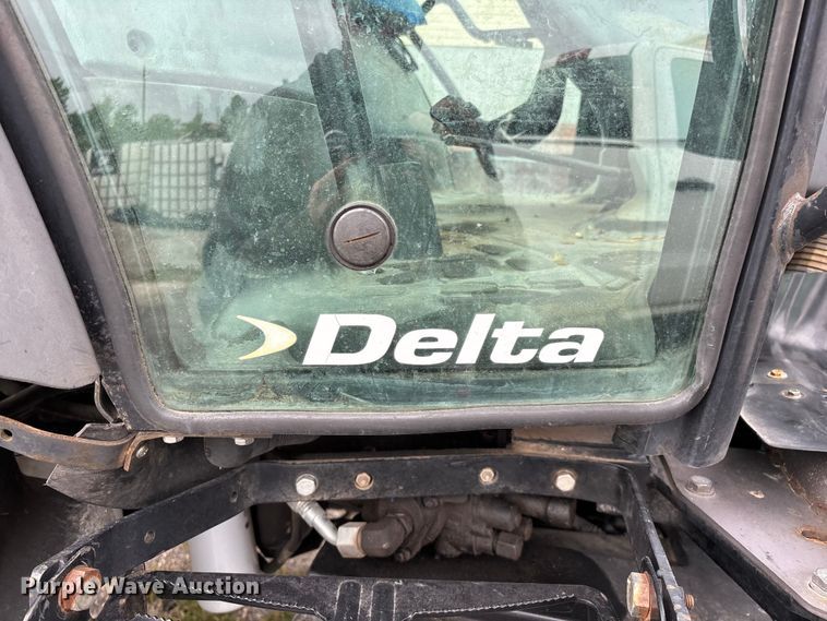 image for item FG0306 2008 New Holland T6020 tractor