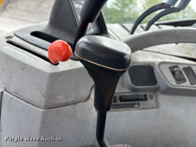 image for item FG0306 2008 New Holland T6020 tractor