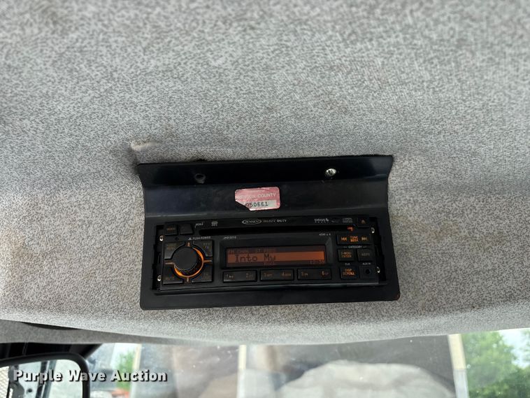 image for item FG0306 2008 New Holland T6020 tractor