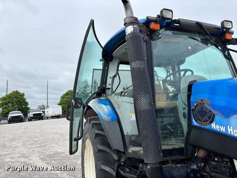 image for item FG0306 2008 New Holland T6020 tractor