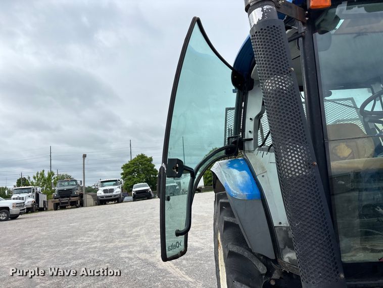 image for item FG0306 2008 New Holland T6020 tractor