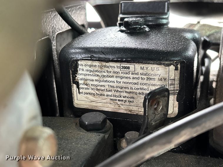 image for item FG0306 2008 New Holland T6020 tractor