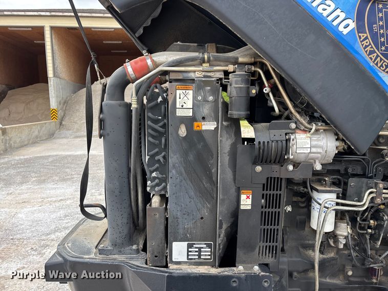 image for item FG0306 2008 New Holland T6020 tractor