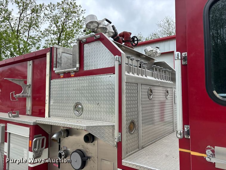 image for item FG0315 1996 E-One pumper fire truck