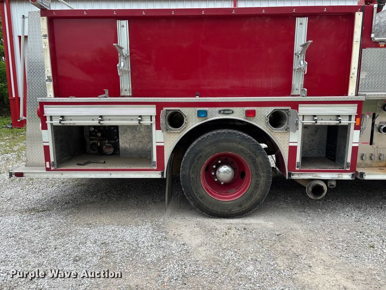 image for item FG0315 1996 E-One pumper fire truck