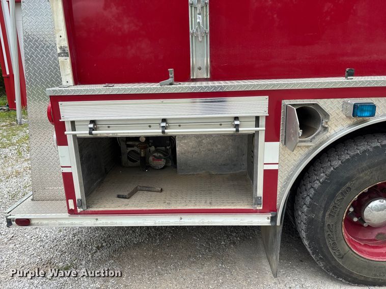 image for item FG0315 1996 E-One pumper fire truck